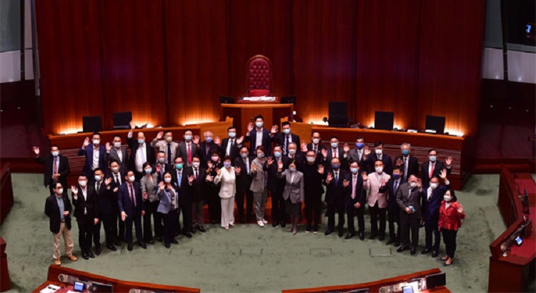 【商報時評】提升治理效能 改善經濟民生