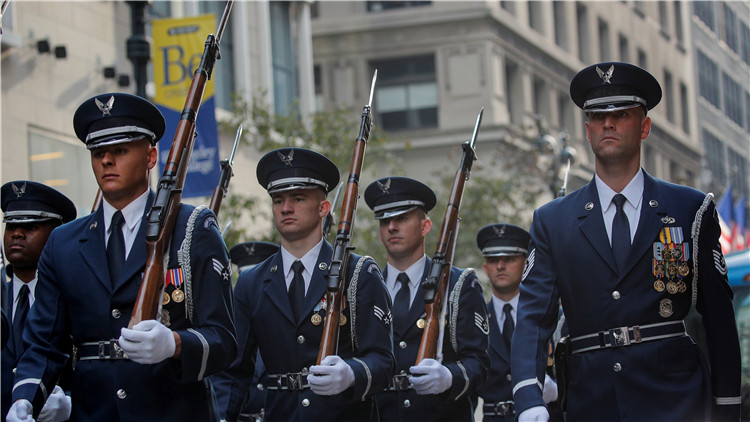 每天17名退伍軍人死於自殺！拜登宣布美軍自殺預防戰略