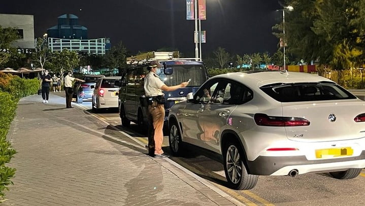 油尖區打擊違例泊車 發出1387張告票