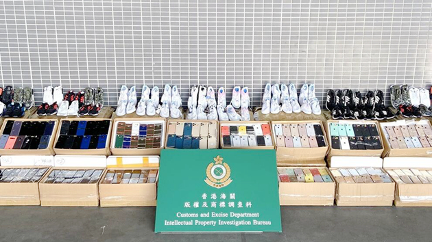 海關檢值1700萬冒牌貨 拘捕一名貨車司機