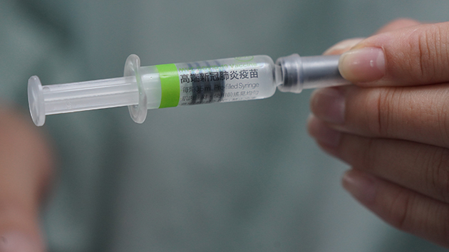 台灣首見自產「高端」疫苗突破性感染新冠病例