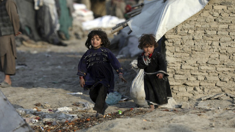 美媒：美軍曾空襲敘利亞致至少64名婦女和兒童死亡