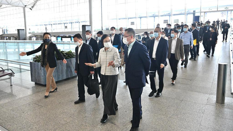 內地專家團在港開啟緊湊行程 通關已在望 關鍵在共識