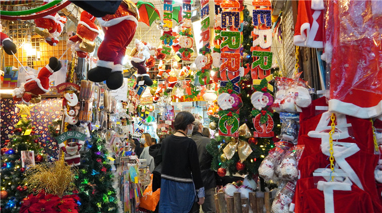 圖集 | 聖誕臨近 市民選購各種裝飾