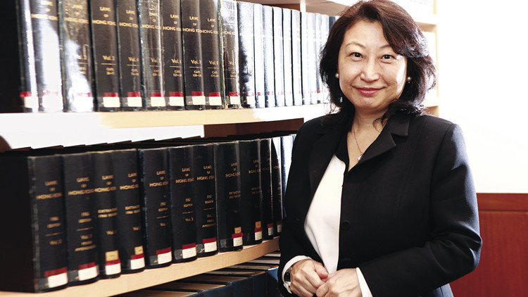 律政司司長鄭若驊回應「透視民主真諦  堅定民主自信」座談會