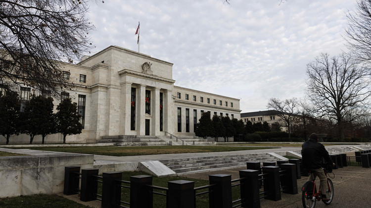 美料明年加息3次  港銀未必即時跟加