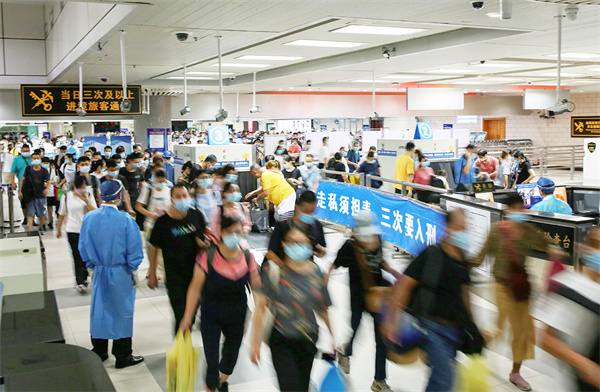 拱北海關全力服務澳門經濟適度多元發展