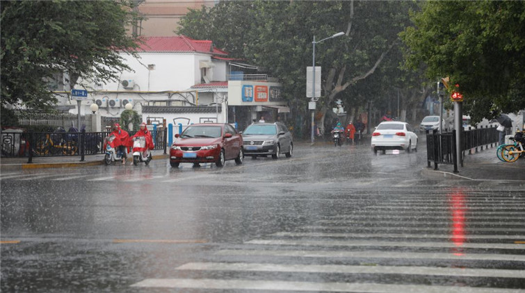 高1℃！2021全國平均氣溫創60年新高