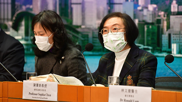 本港首現Omicron本地傳播 林鄭勒令國泰主席檢討