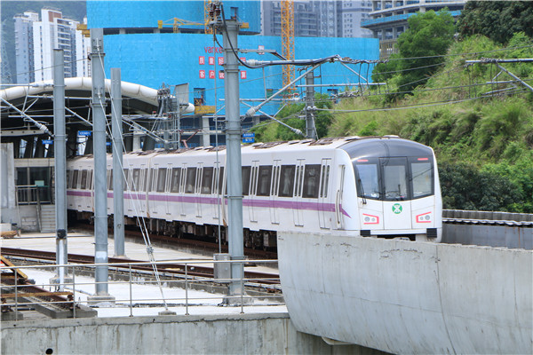 深圳地鐵進入「春運模式」 春節前後共17天