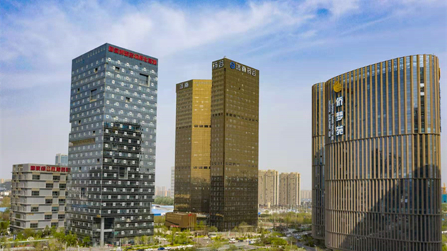 【兩會齊魯觀】16名港澳委員聯合提案：魯企赴港上市恰逢其時