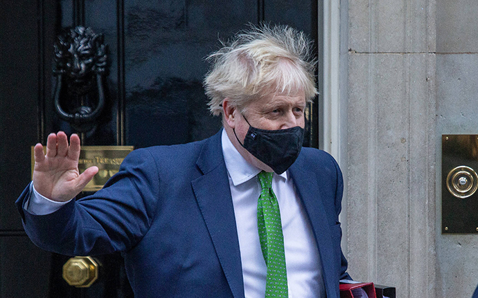 約翰遜「派對門」醜聞炸鍋 還跳出來對台灣問題指手畫腳