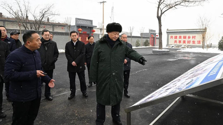 有片｜習近平春節前夕赴山西看望慰問基層幹部群眾 