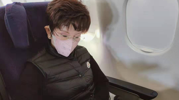 洪秀柱抵京出席冬奧會開幕式 冀奧運聖火光輝照耀海峽