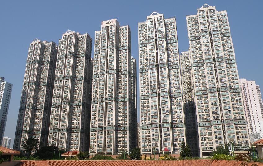 花都廣場三房劈120萬沽出