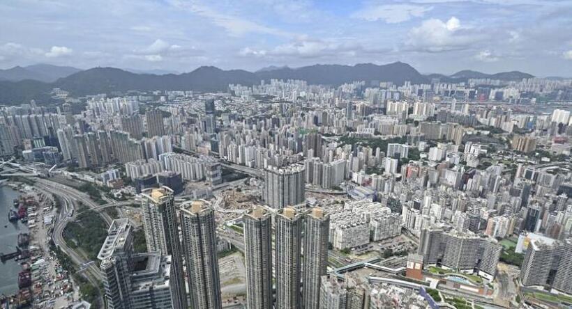 港置：料本港樓價今年「先抑後揚」