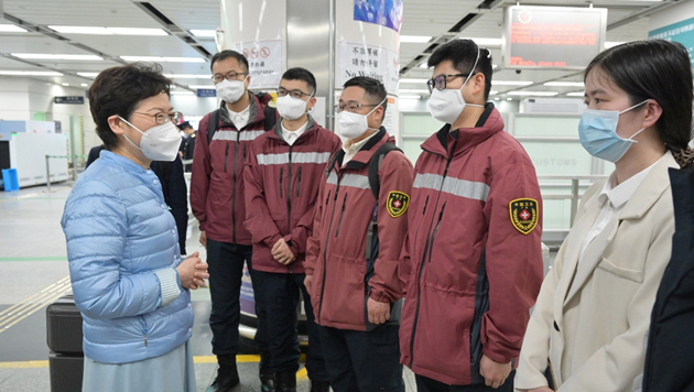 落實中央全力支持香港抗疫重要指示 首批內地援港專家組抵港 