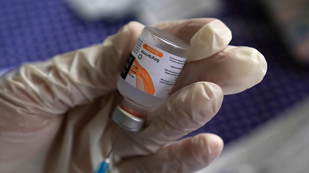  港大：兒童打兩針科興保護率高 抗體水平與打三針成人相當