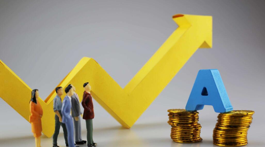 【A股午評】創業板指領跌2% 石油、燃氣板塊漲幅居前