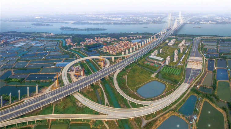 民建聯全國人大及政協委員公布完善大灣區互聯互通等提案