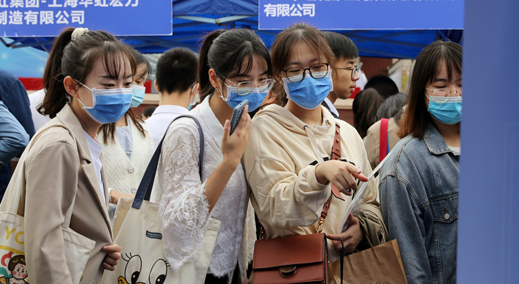 【聲音】​ 作家潘向黎建議設置高校「間隔年」