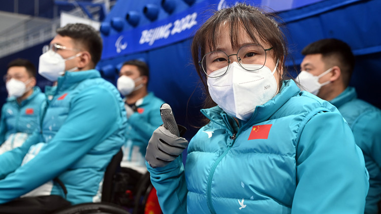 輪椅上的不屈天使：「如果我可以，你們也可以」