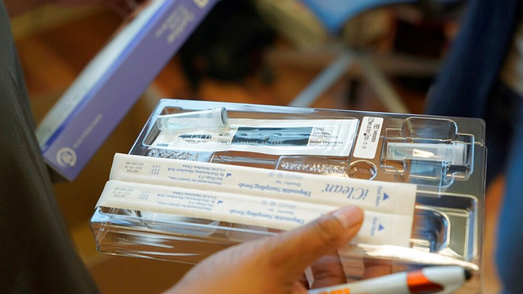 商務及經濟發展局：內地已供港逾1900萬個測試包及45萬盒中成藥