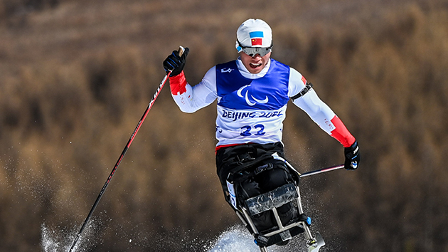 第8金！劉夢濤摘得冬季兩項男子中距離坐姿金牌