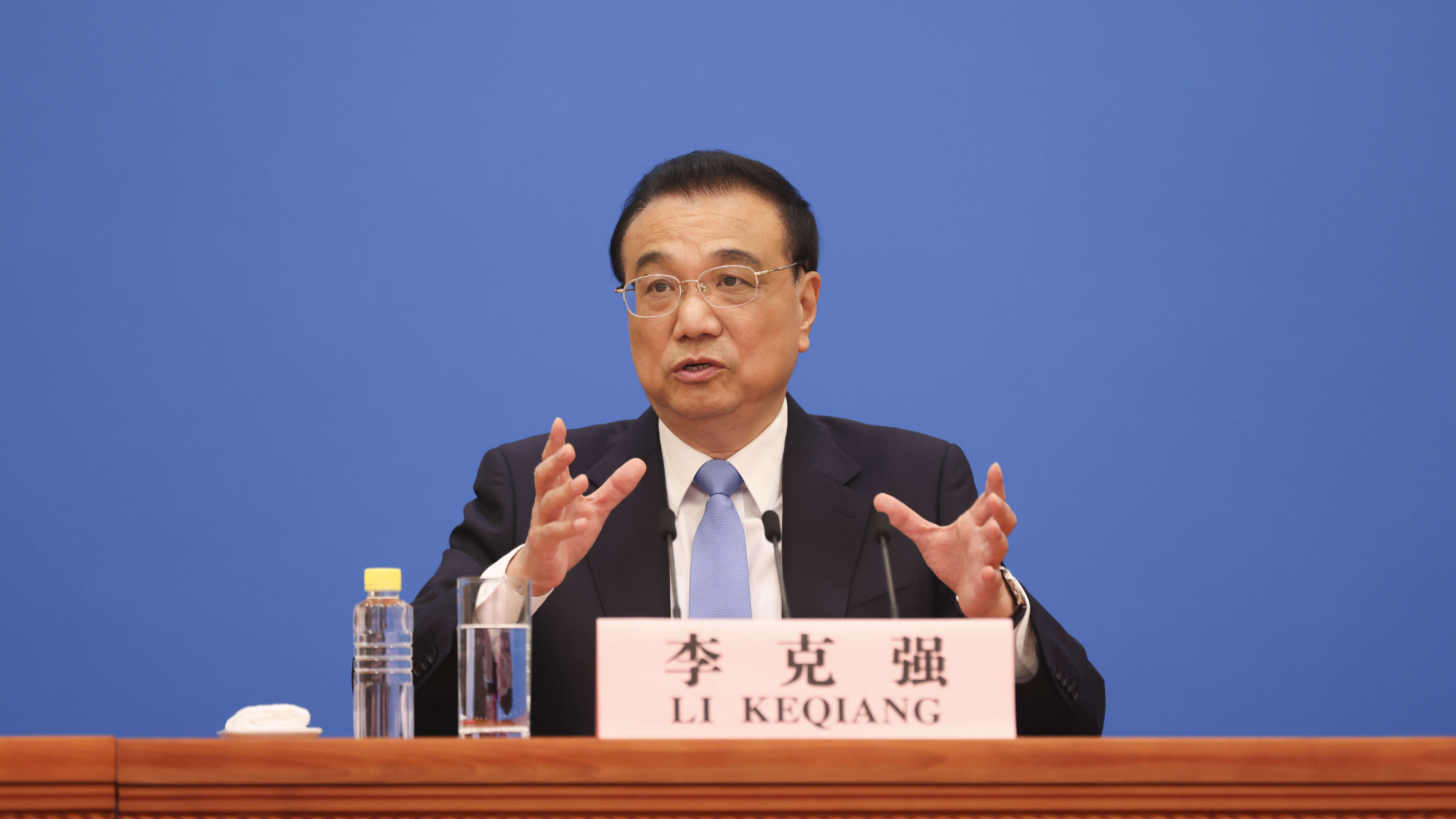 李克強談台灣問題：兩岸同胞說到底是一家人