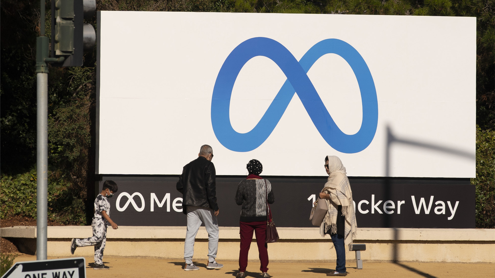 俄法院裁定臉書母公司為極端組織