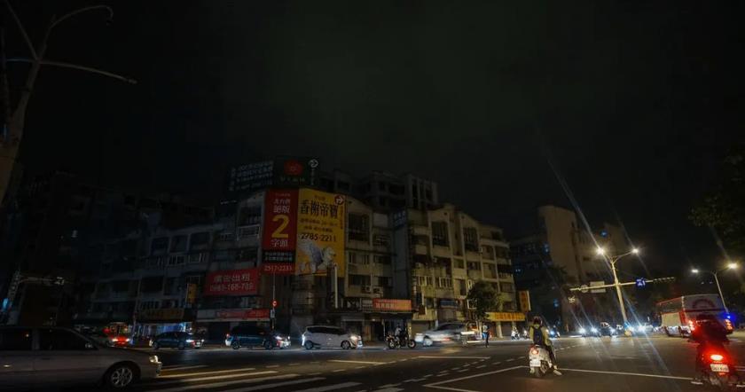 台官員稱有人丟動物刻意致大停電 台網友看不下去了