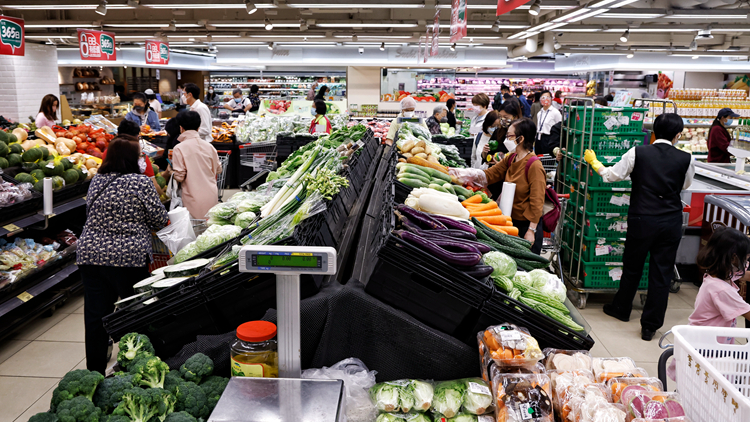 25日內地供港蔬菜逾2250公噸 冰鮮豬肉家禽貨量分別45公噸及13萬隻