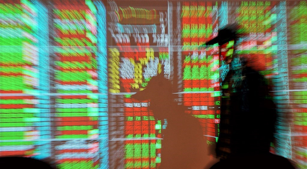 台灣本土確診大增 台股下挫280點摜破半年線