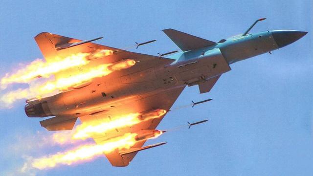 台綠媒炒作：解放軍軍機再次現身台海 近期罕見7天未出現