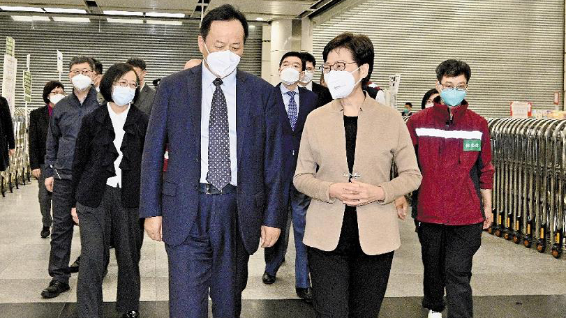 中央援港中醫專家組抵埗 林鄭冀借鏡內地經驗助力「三減」