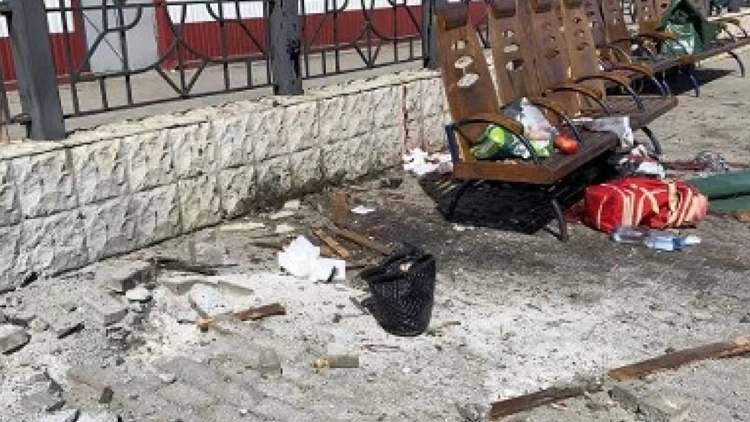 烏東地區火車站遭導彈襲擊已致39死 俄方否認發動襲擊