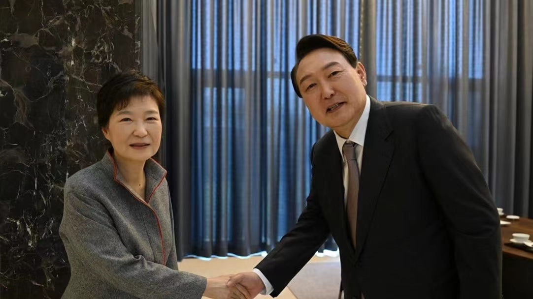 尹鍚悅會見朴槿惠表達歉意 並邀出席就職典禮