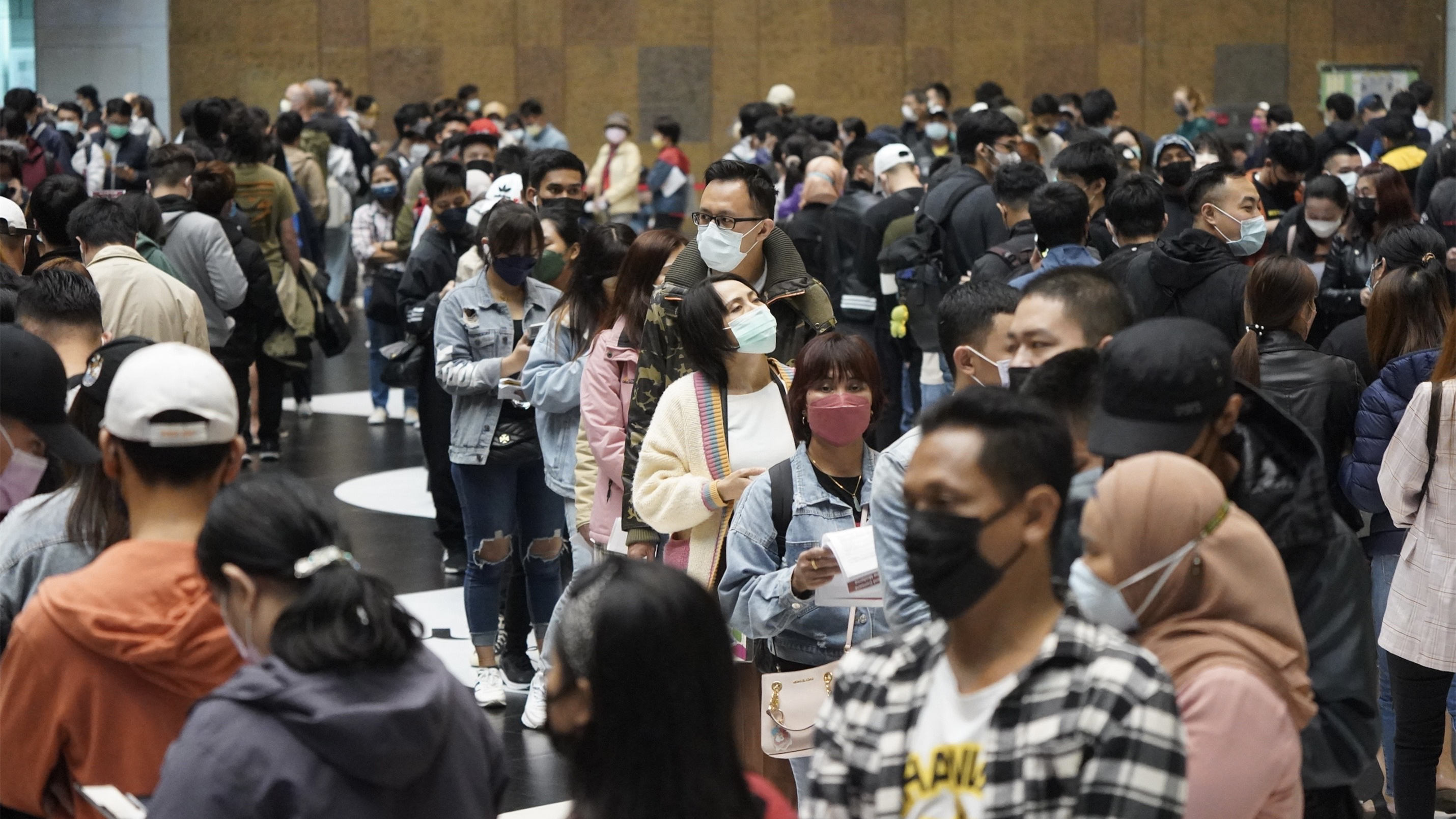 台灣21日本土病例單日增2969例 僅金門縣無新增個案