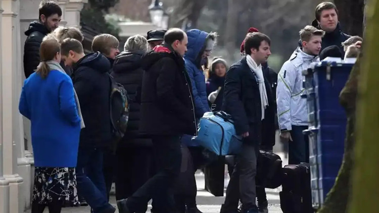 俄外交部：約400名俄外交官被驅逐出28個西方國家