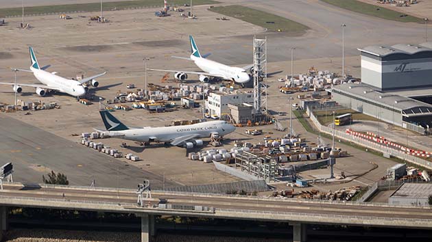 國泰悉尼溫哥華航班及泰航曼谷航班禁抵港一周