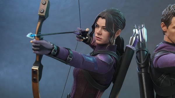 【玩樂】英雄接班人 HT第二代鷹眼Kate Bishop 1:6人偶亮相