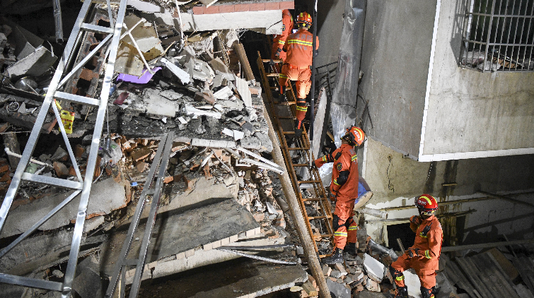 【追蹤報道】長沙自建房倒塌第10名被困者獲救 被埋131小時