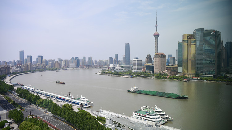 電商平台審核不到位 上海一男子冒用身份送快遞被查