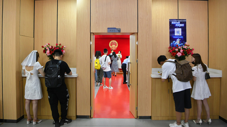 好日子不止「520」 廣州民政呼籲婚姻登記錯峰辦理