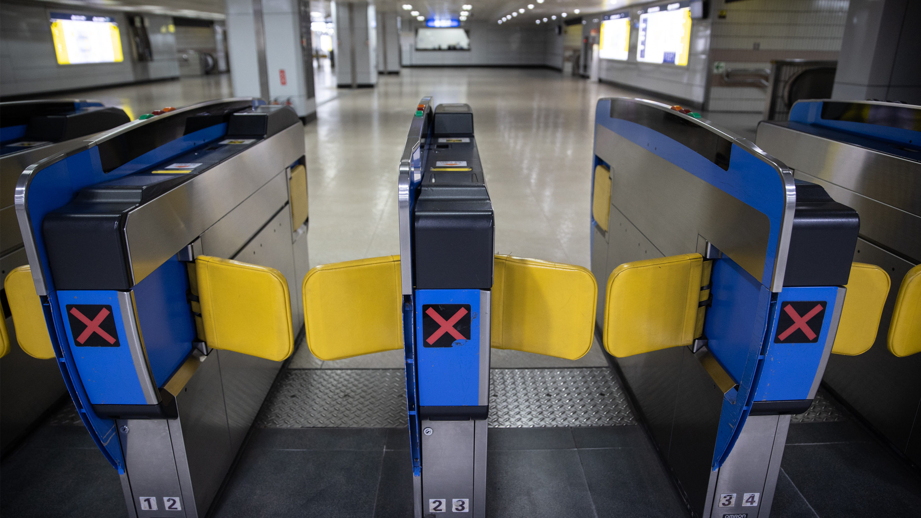 受疫情影響 台鐵14日起停駛94列次區間車