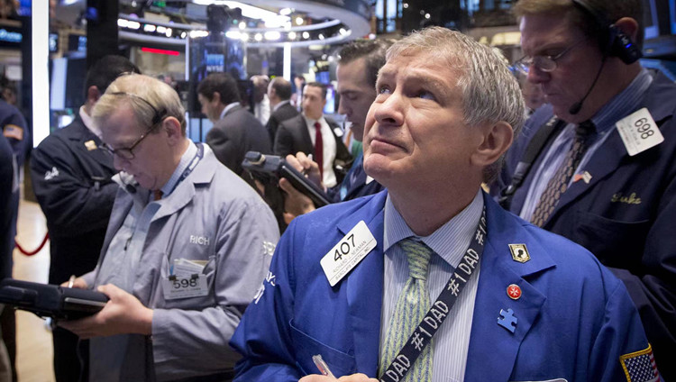 美股跌勢未止 道指早段跌逾500點