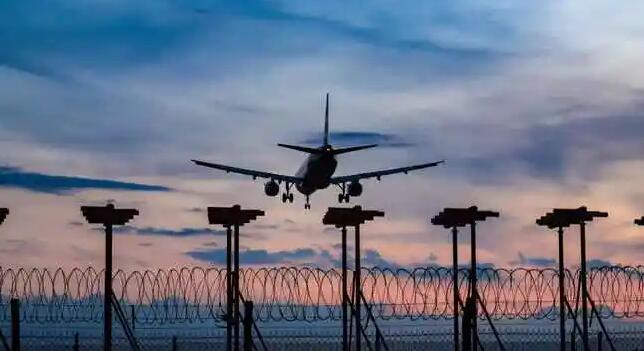 中國民航局：2021年航空公司虧損670.9億元