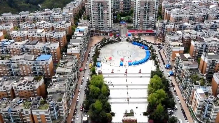 16歲初中女生遭強姦在校分娩 同村一村民被刑拘