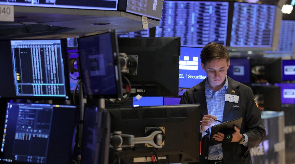 市場觀望聯儲會議紀要 道指早段升逾百點