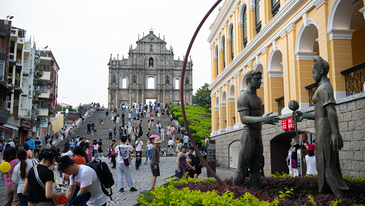 澳門特區行政長官賀一誠歡迎鄭新聰履新